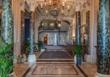 Beyond Expectations: Why The Grand Brighton Is the Only Choice for 5-Star Luxury sidebar image